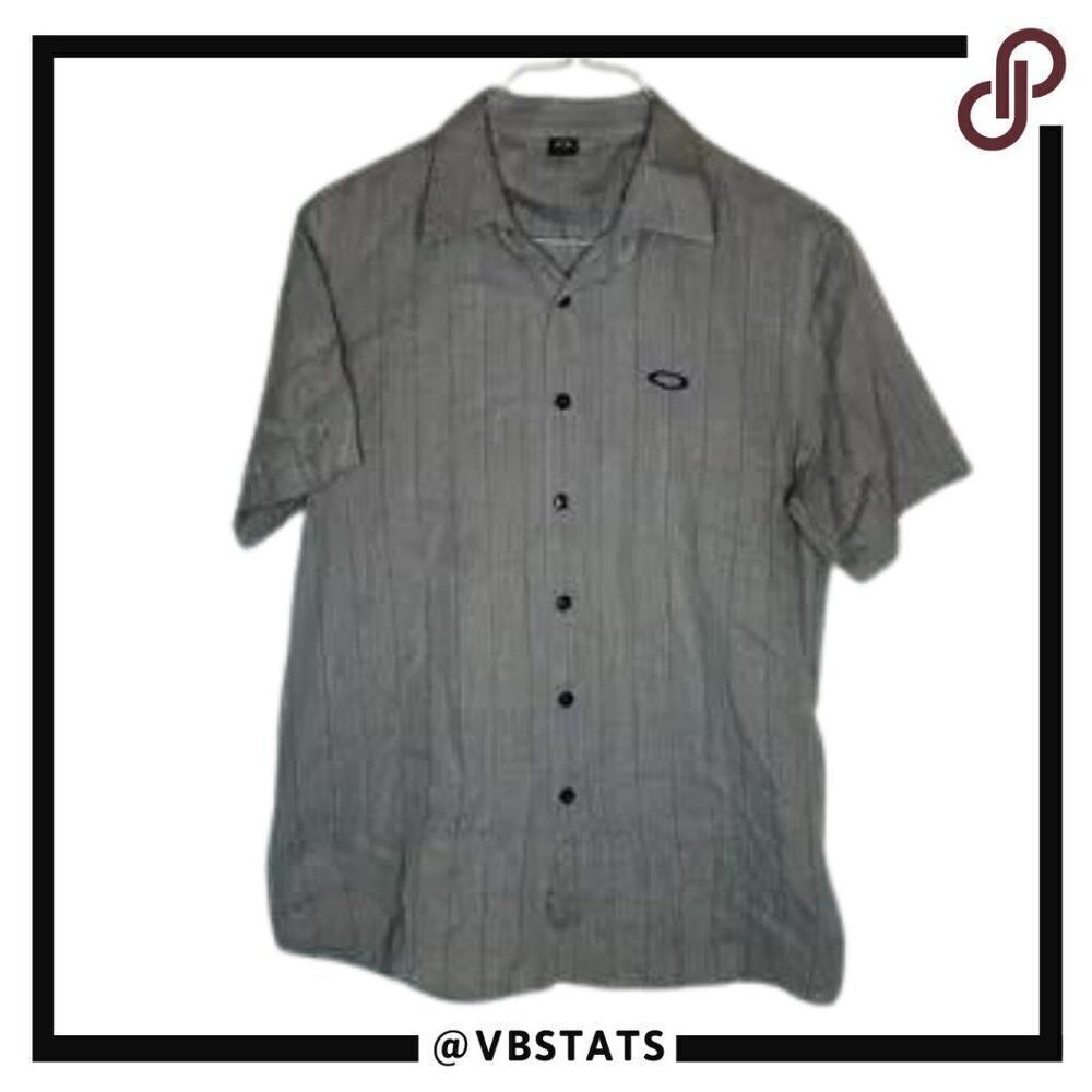 Oakley Gray with Blue Pin Striped Short Sleeve‎ Button Down in Size Medium
